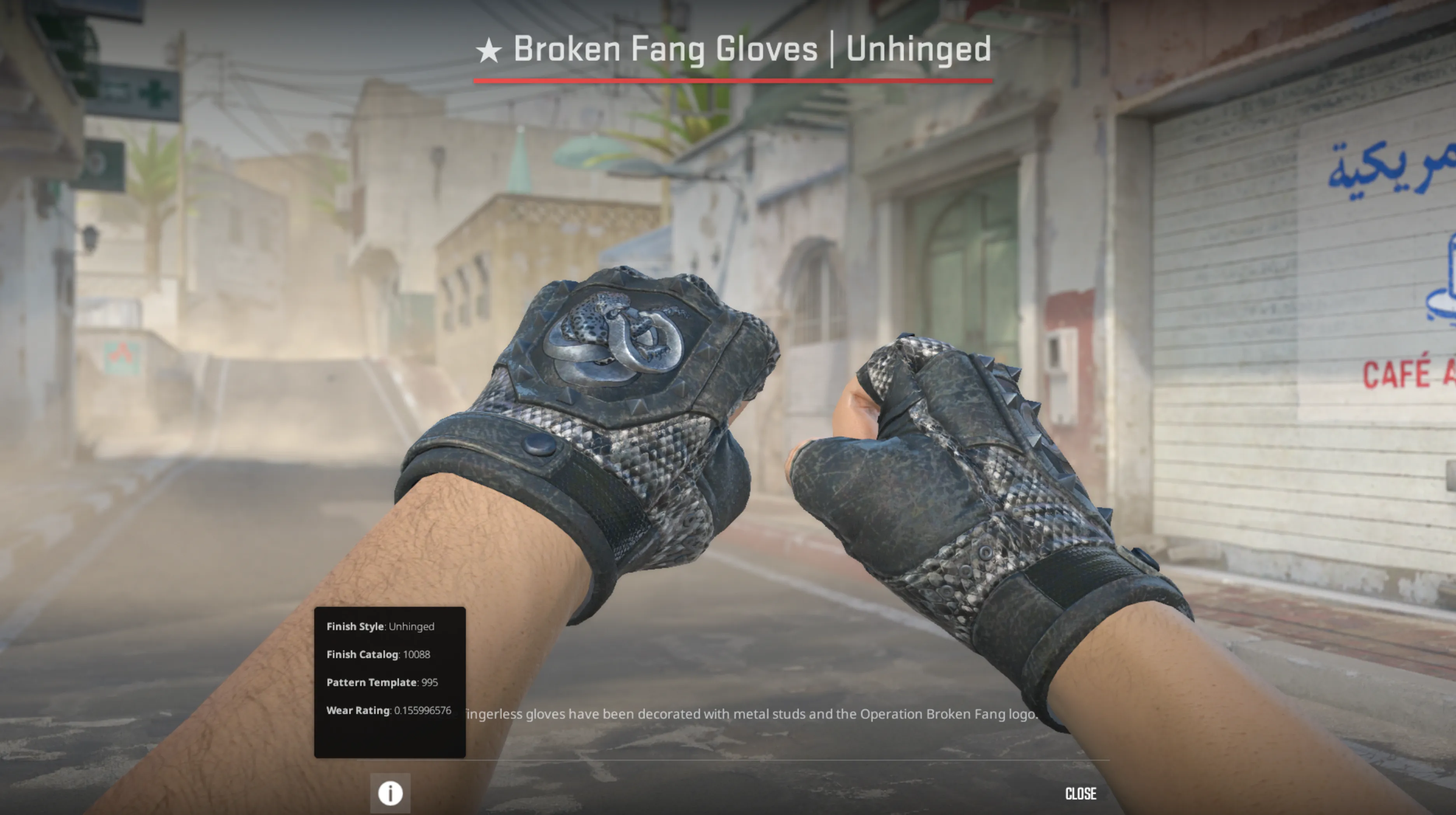 Broken Fang Gloves Unhinged and damascus steel knife